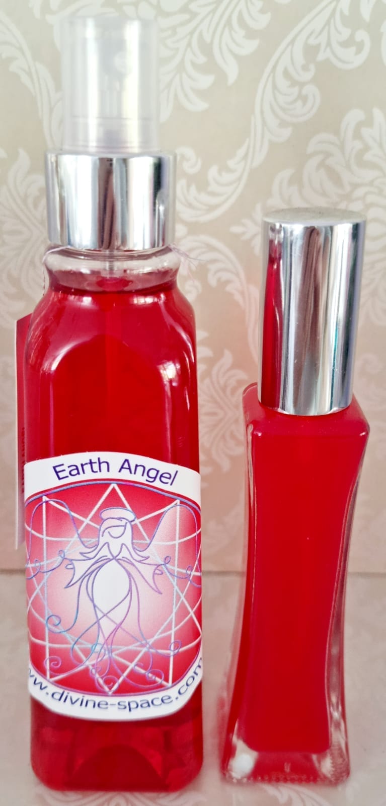 Red - Earth Angel Spray
